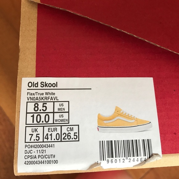 Vans Old Skool Unisex Suede/Canvas Sneakers VN0A5KRFAVL Yellow & White Men's 8.5 - Picture 2 of 12